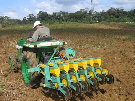 Công nghệ 10, Máy trong gieo trồng
